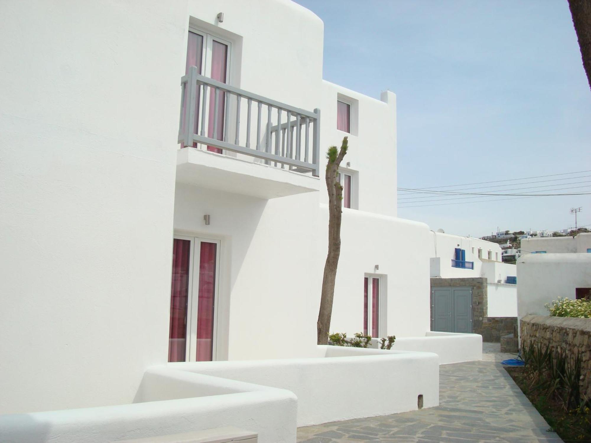 Elena Studios & Suites Ornos  Exterior foto